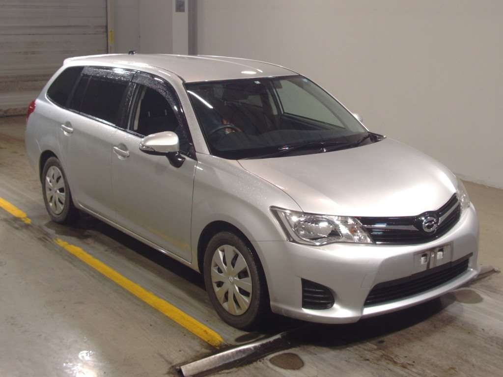 Toyota Corolla Fielder 165