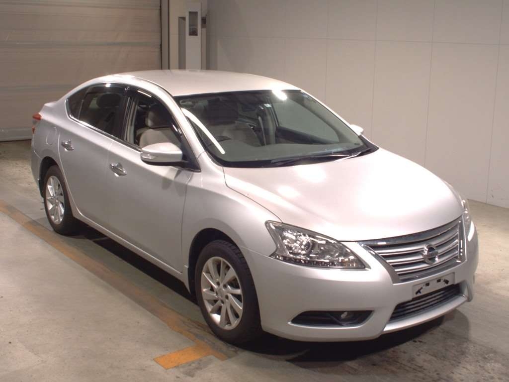 Фото nissan sylphy